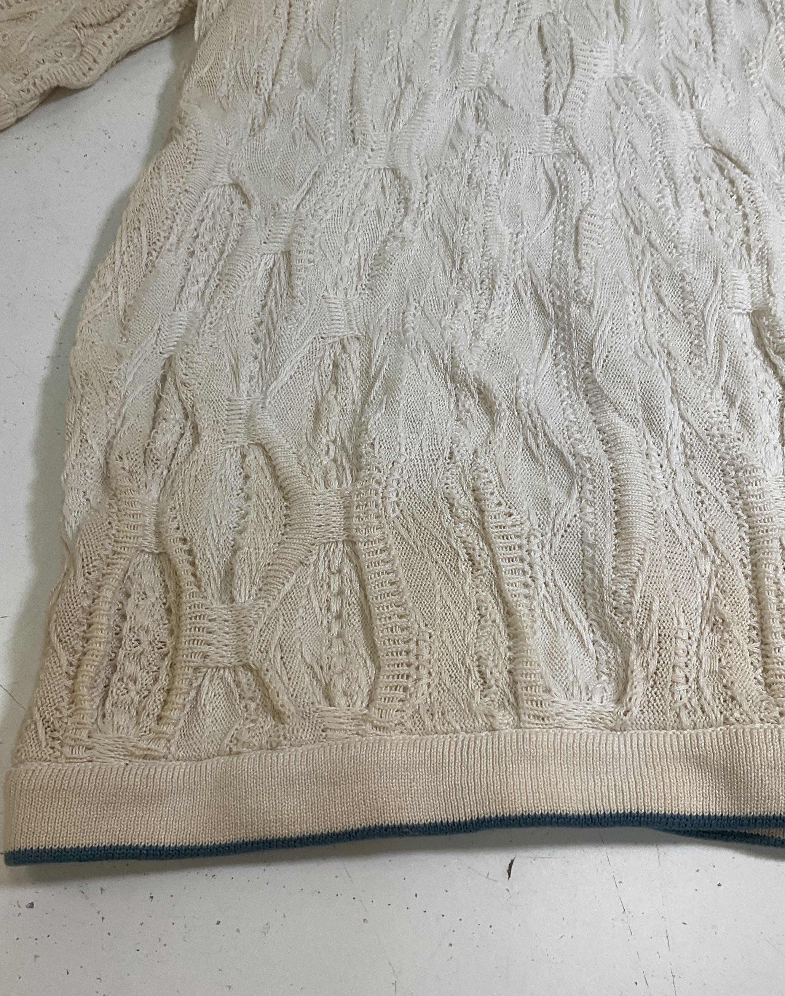 Coogi Basics White 3D Knit Textured Short Sleeve Sweater Men's Size L READ