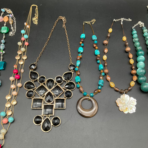 Mixed Costume Necklace Jewelry Lot 1 lb Vintage to Modern Beaded Statement Style