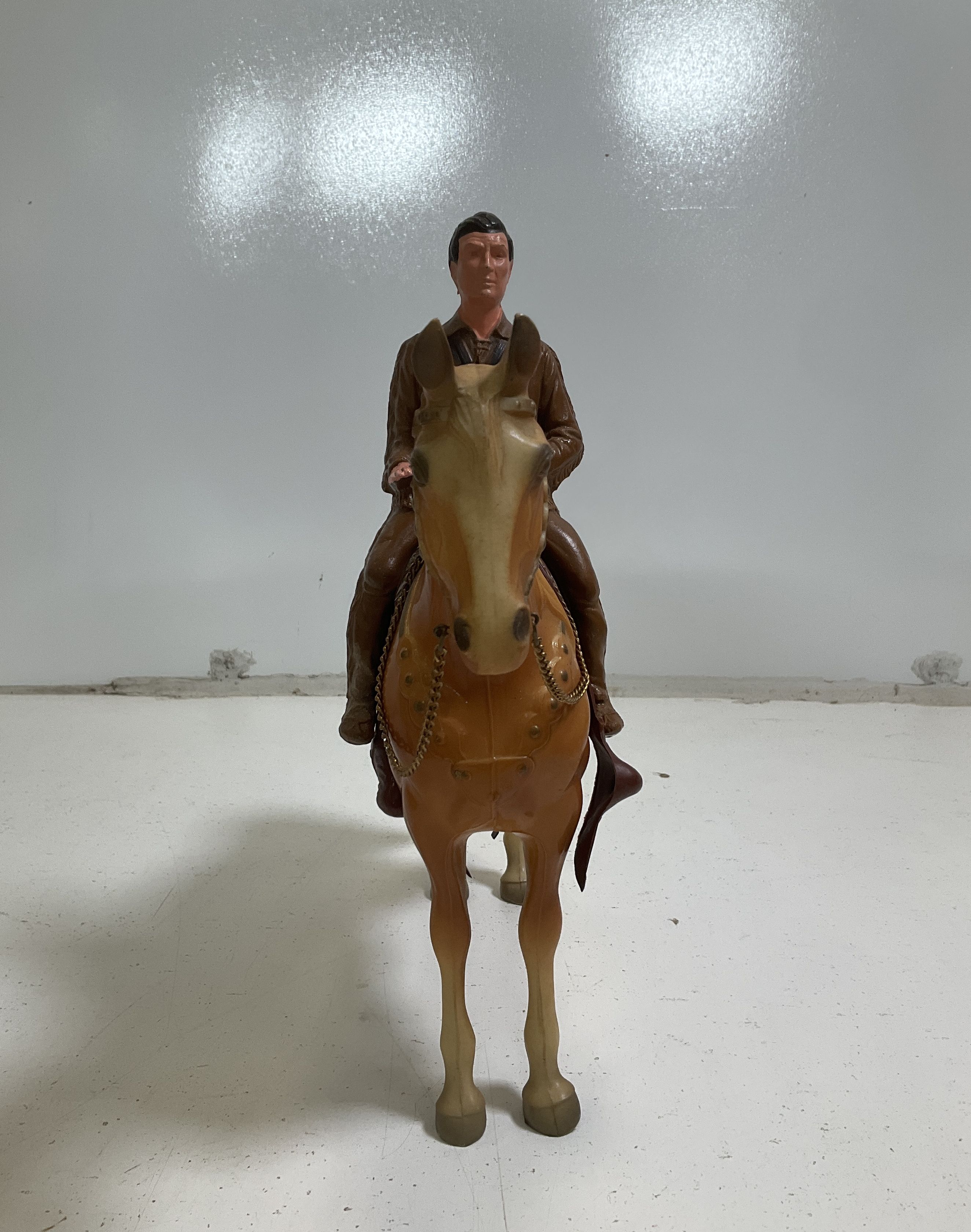 Vintage Breyer Davy Crockett Palomino Glossy Horse Model Figure Set