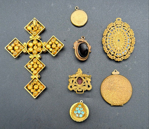 Vintage Costume Jewelry Lot Gold Tone Pendants Lockets Czechoslovakia 7pc