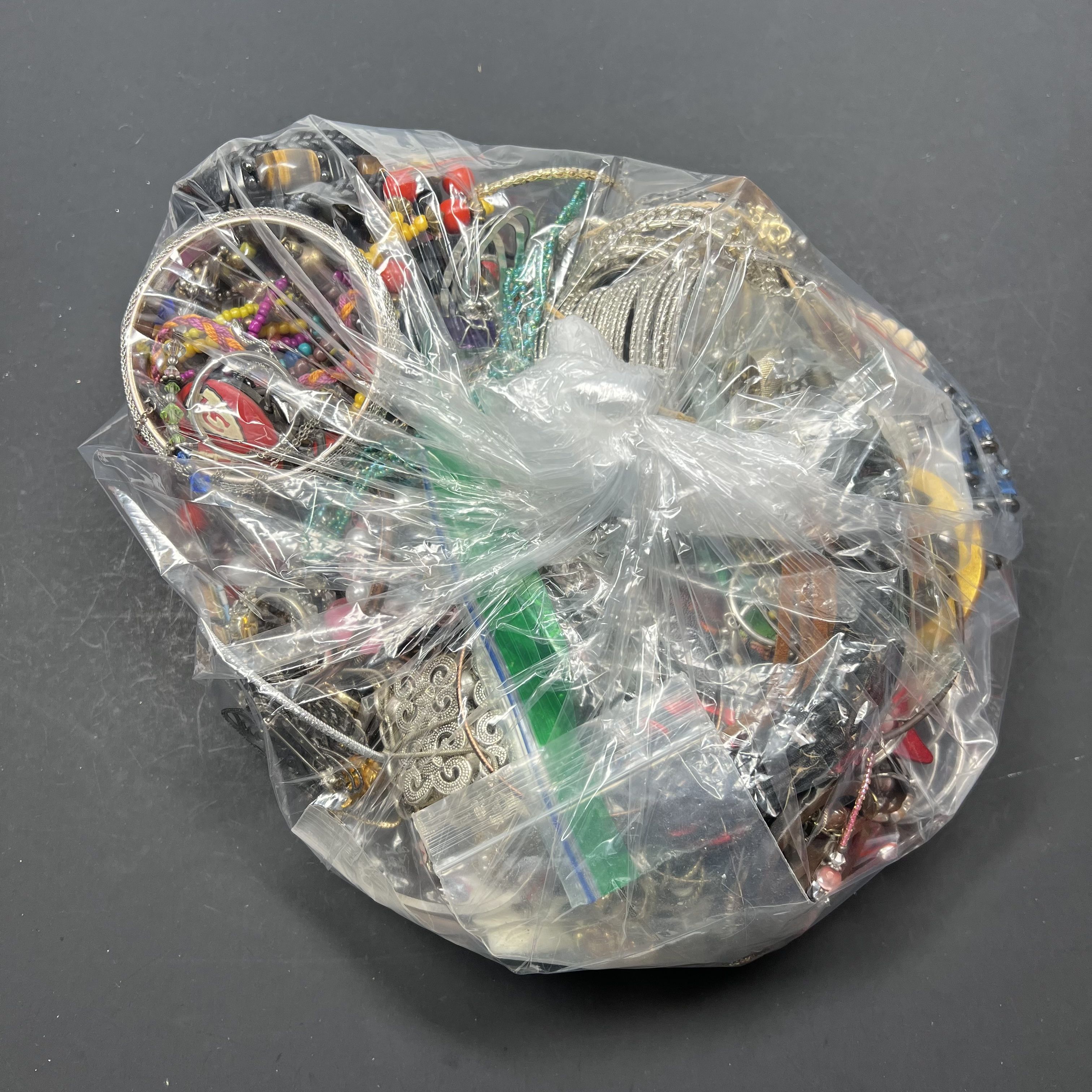 5LB Wearable Costume Jewelry Mixed Items Bag