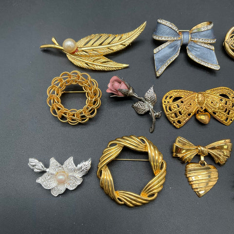 Vintage Costume Jewelry Lot 11 Brooches Trifari Napier Avon Enamel Rhinestone