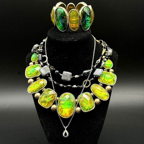 Costume Jewelry Lot Statement Sets Necklaces Earrings Bracelets Mixed 30+ Pcs