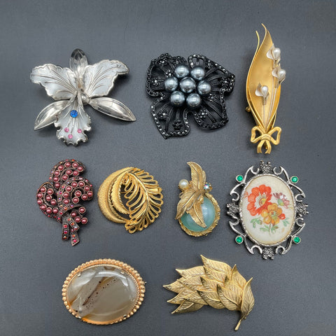 Vintage Costume Rhinestone Agate Faux Pearl Floral Brooches Jewelry Lot of 9