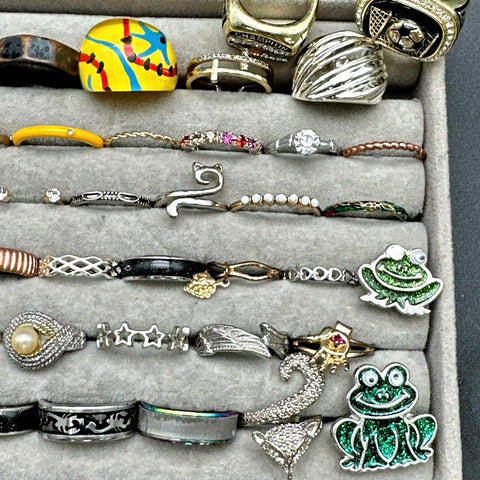 Mixed Costume Fashion Rings Lot 60+ Pcs Rhinestone Enamel Novelty Animal Stars