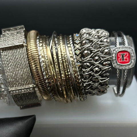 Fashion Jewelry Lot of 18 Bracelets Cuffs Bangles Nebraska Huskers Rhinestone