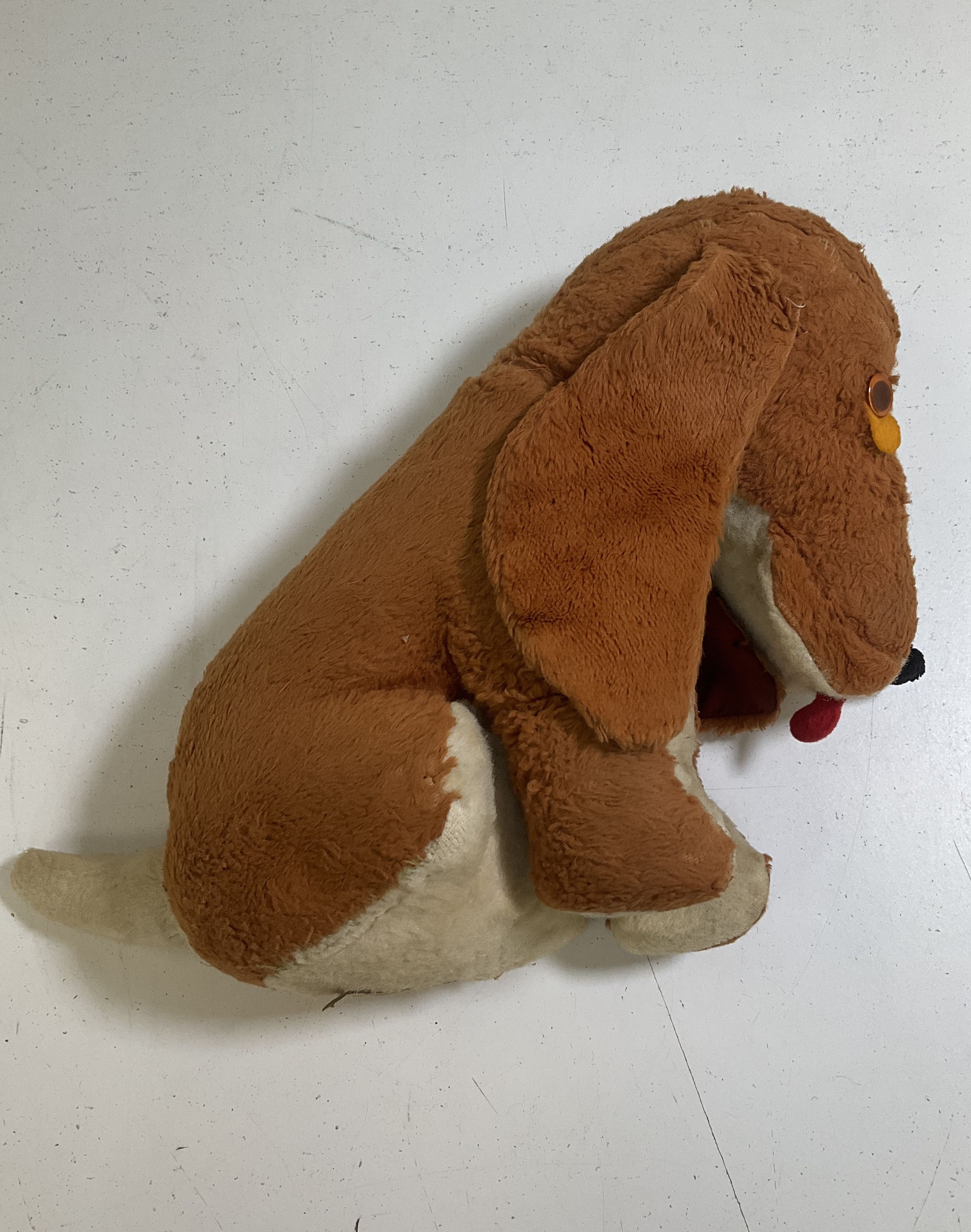 Vintage Basset Hound Plush Stuffed Animal Dog Toy Sad Droopy Eyes 12"