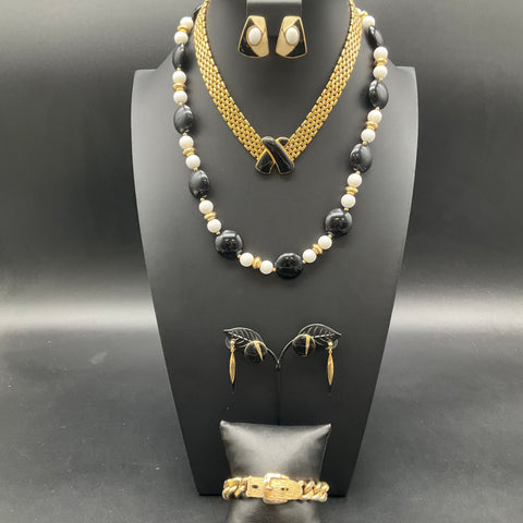 Vintage Trifari Dynasty Gold Tone Black White Jewelry Lot 5pc Necklace Earrings