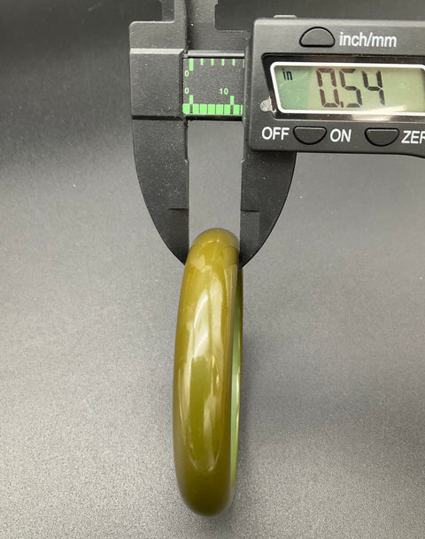 Vintage Art Deco Bakelite Bangle Bracelet Olive Pea Soup Green 2.5" ID