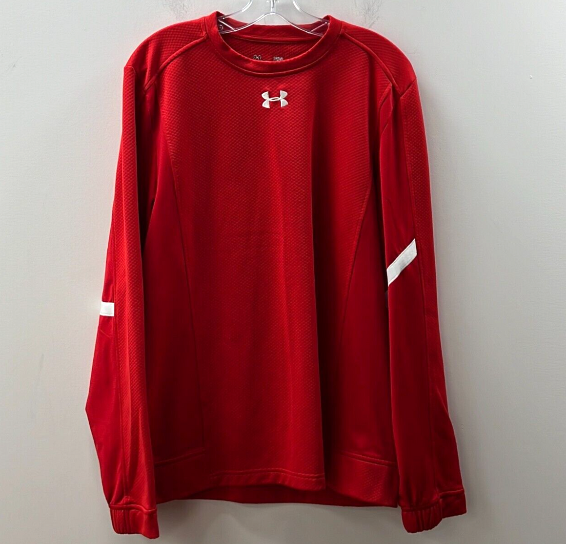 Under Armour Men's Red Cold Gear Long Sleeve Loose Fit Pullover T