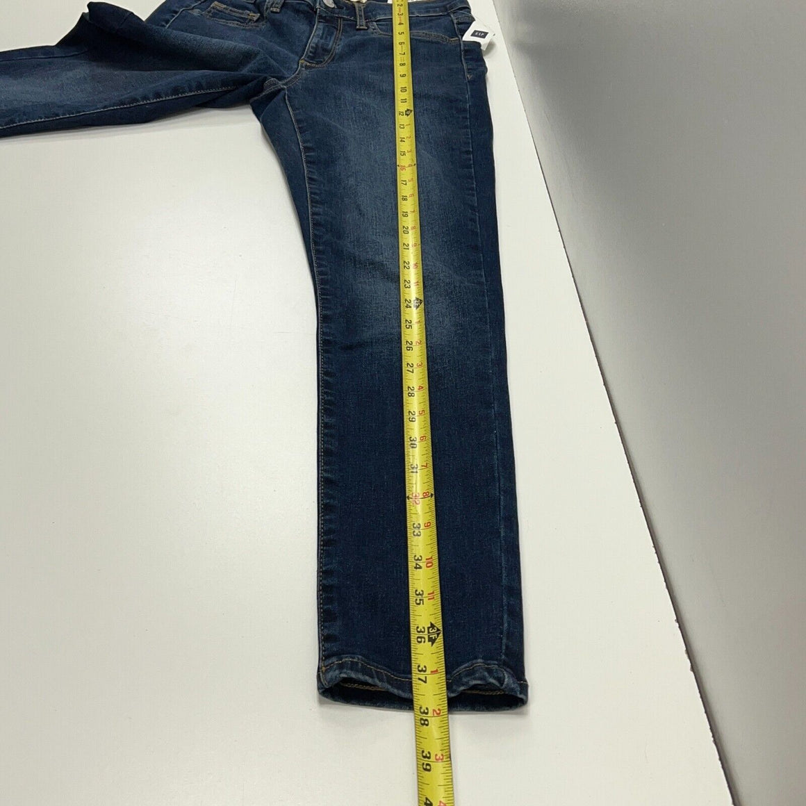 NWT Gap Women's Blue Denim Mid-Rise Super Stretch Skinny Jeans Size 27 –  Shop Thrift World
