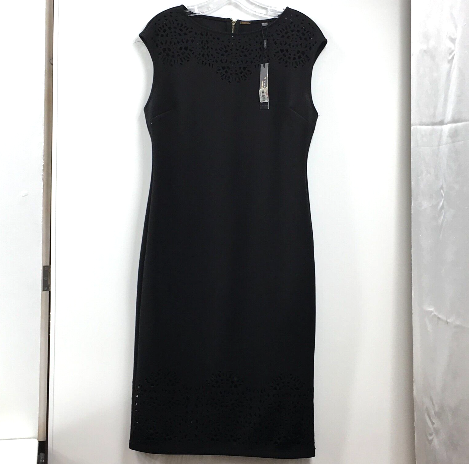 NWT Tahari Women's Black Stretch Sleeveless Back Zip Sheath Dress Size 4