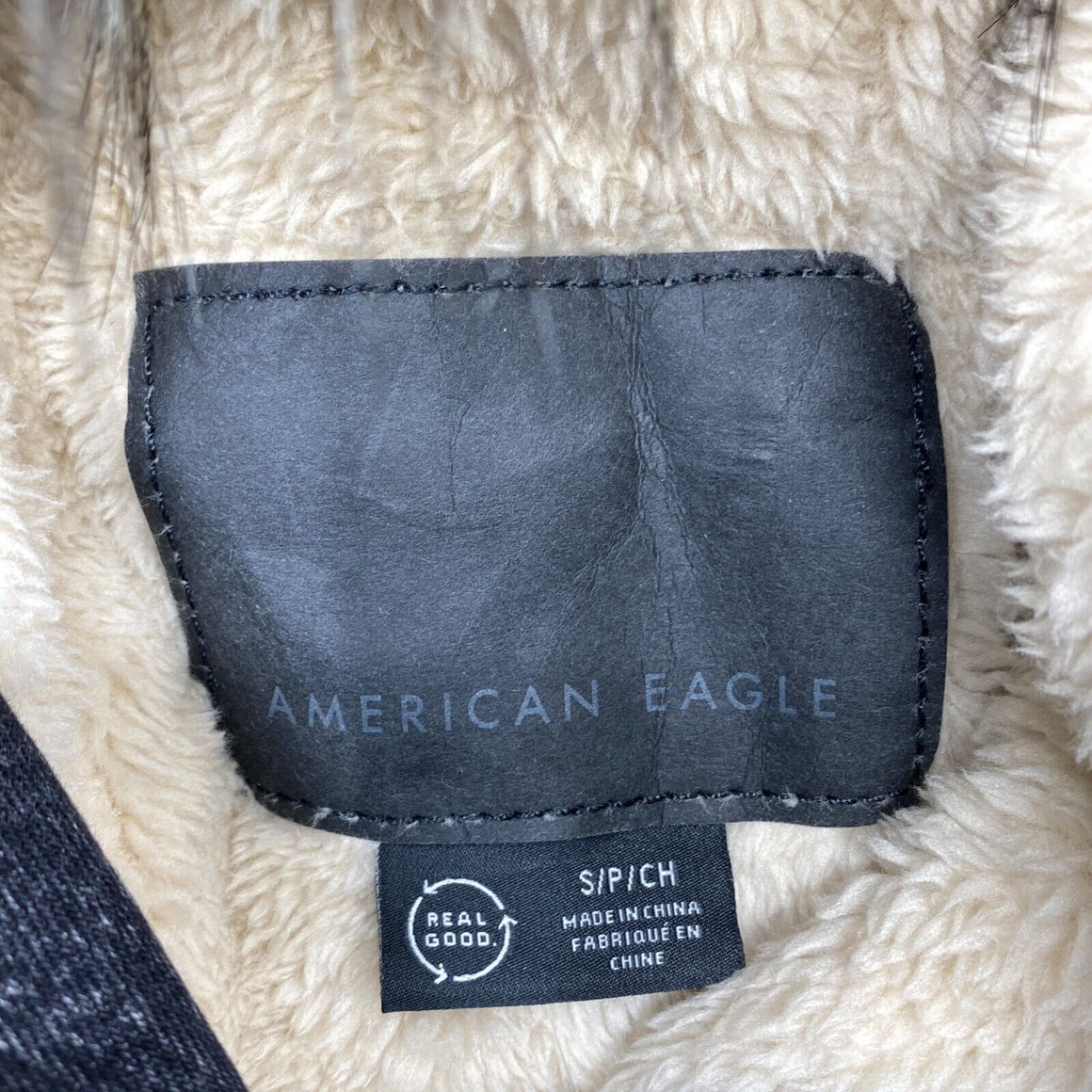 Buy Womens Hooded Denim Jacket Hooded Faux Fur Lined Warm Coats Windproof  Faux Fur Collar Sherpa Fleece Lined Distressed Denim Trucker Jacket Parka  Overcoat at Amazon.in