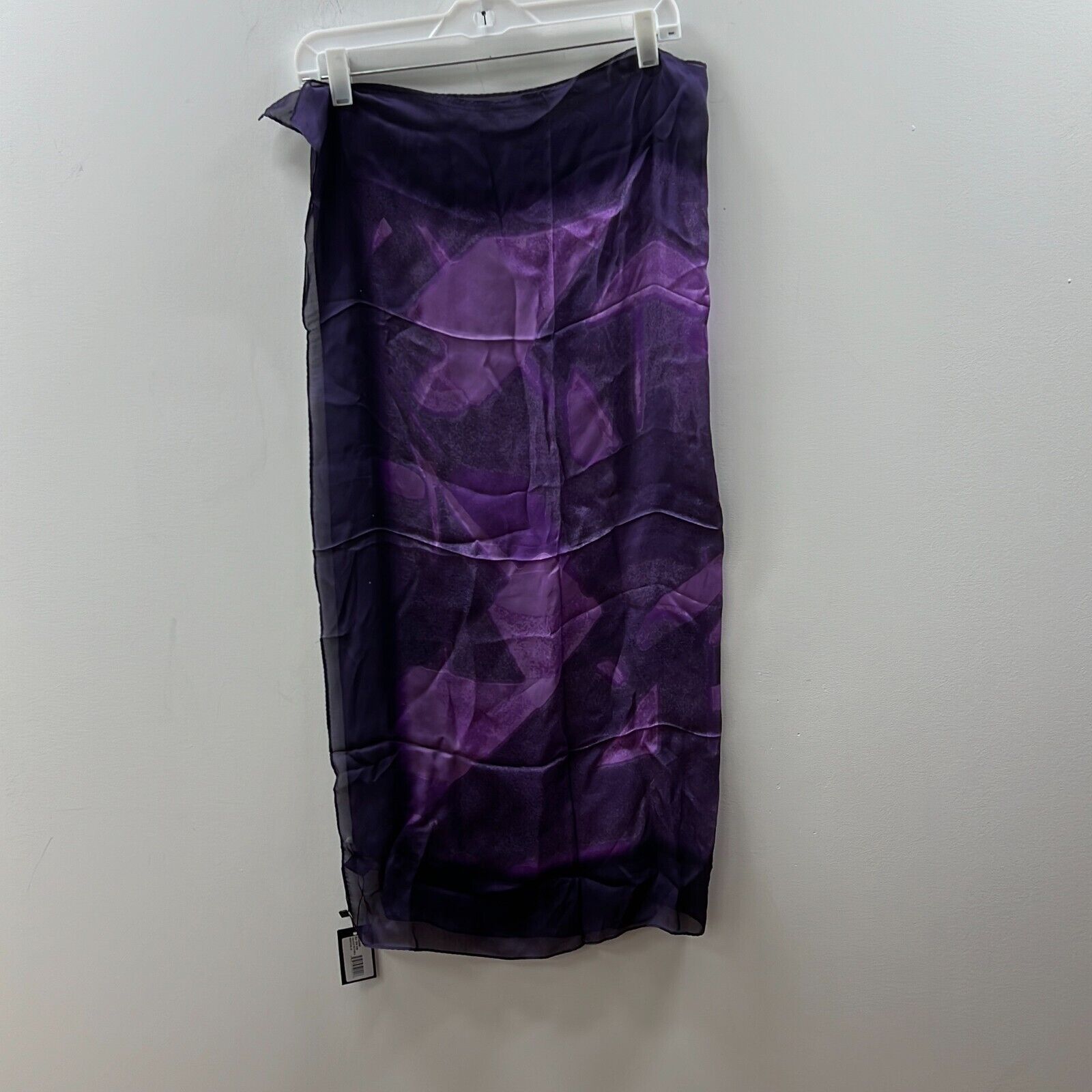 NWT Halston Heritage Women's Electric Purple Square Scarf One Size