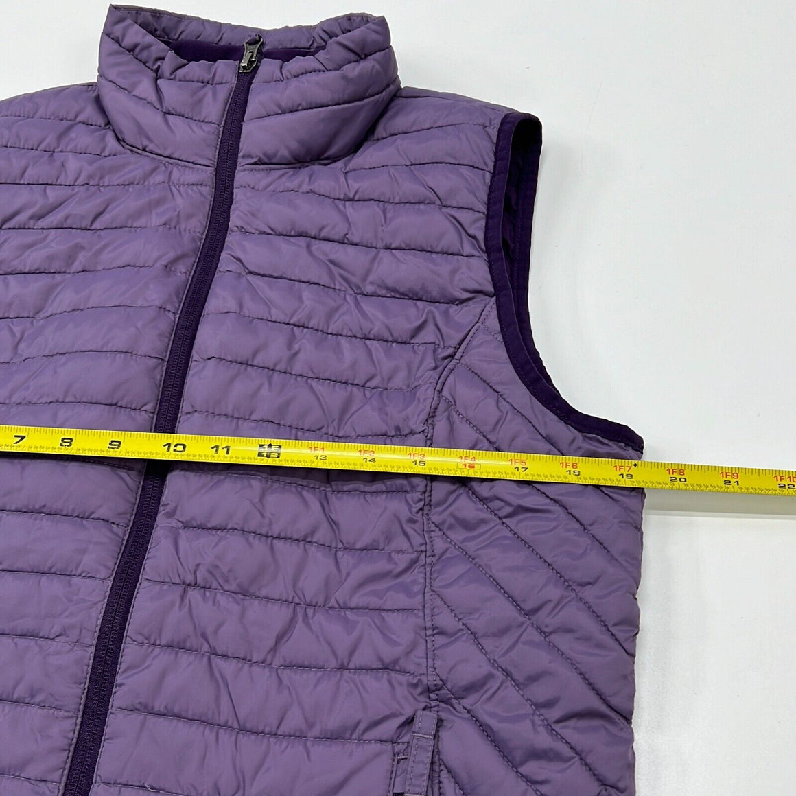 Duluth Trading Co. Women's Purple Sleeveless Mock Neck Puffer Vest