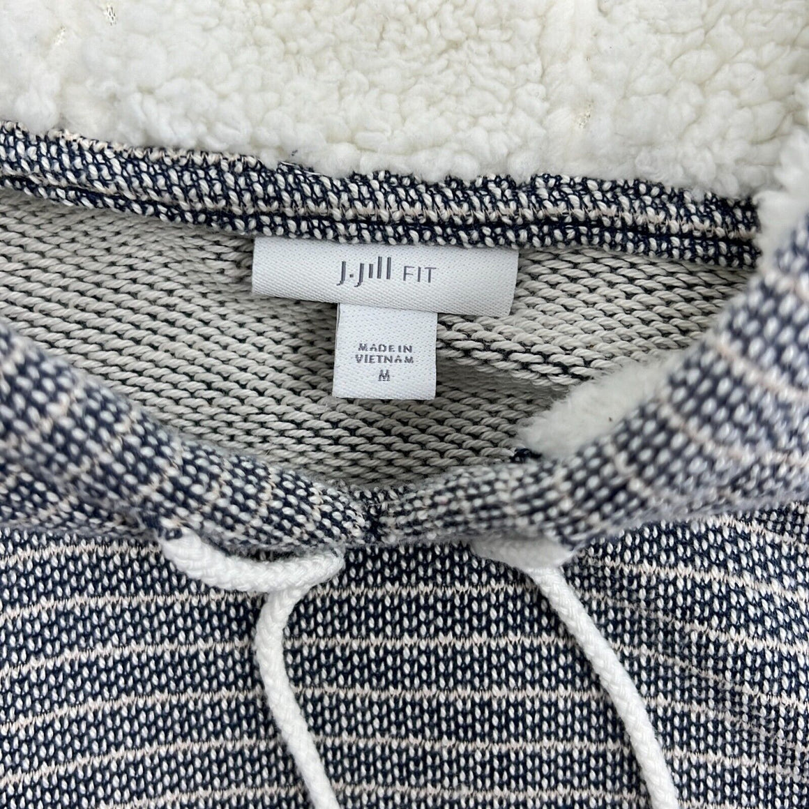 J. Jill Women's Gray Front Pockets Long Sleeve Pullover Hoodie Size Me –  Shop Thrift World