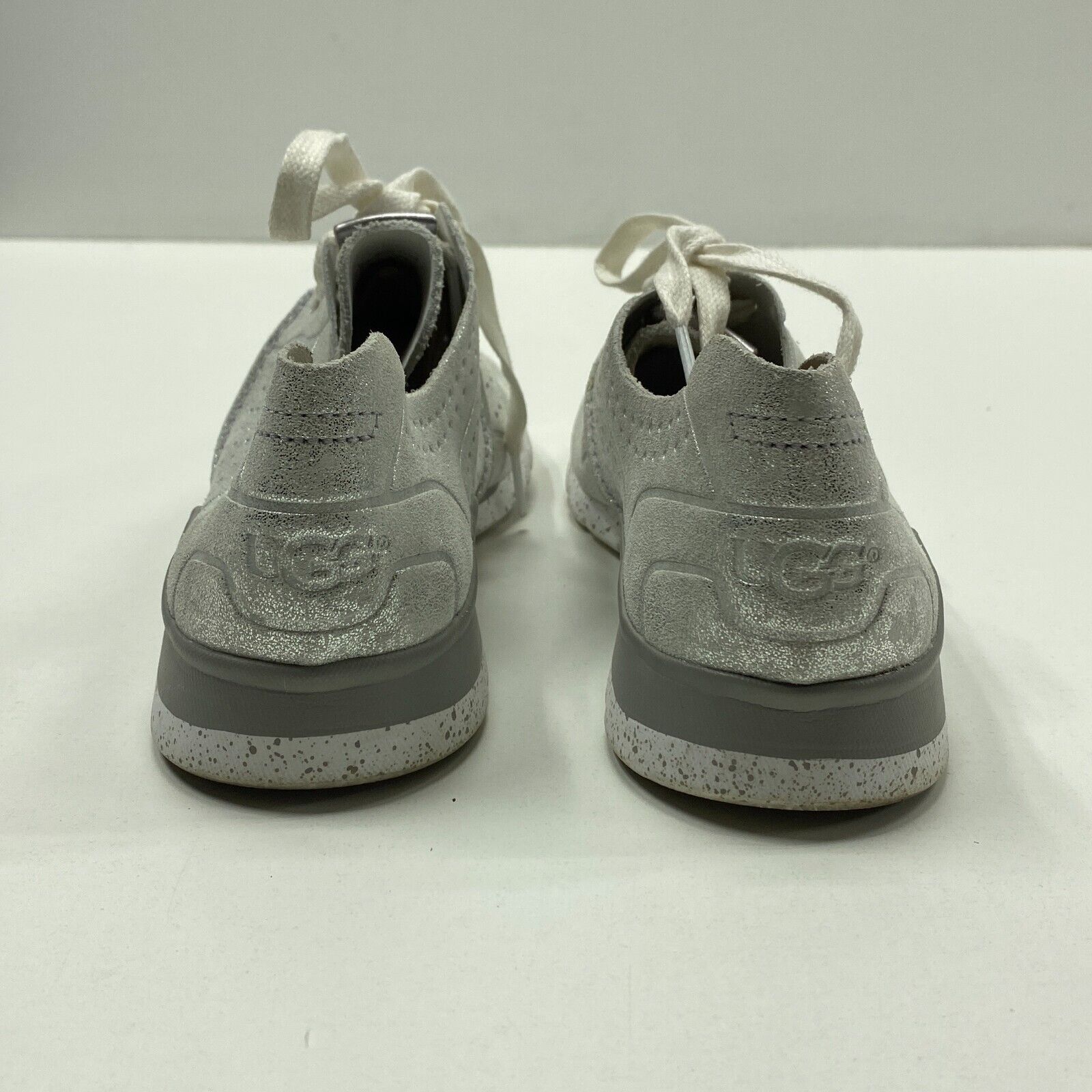 UGG Women's Tye Stardust 1019058 Silver Glitter Lace-Up Sneaker Shoes Size 7